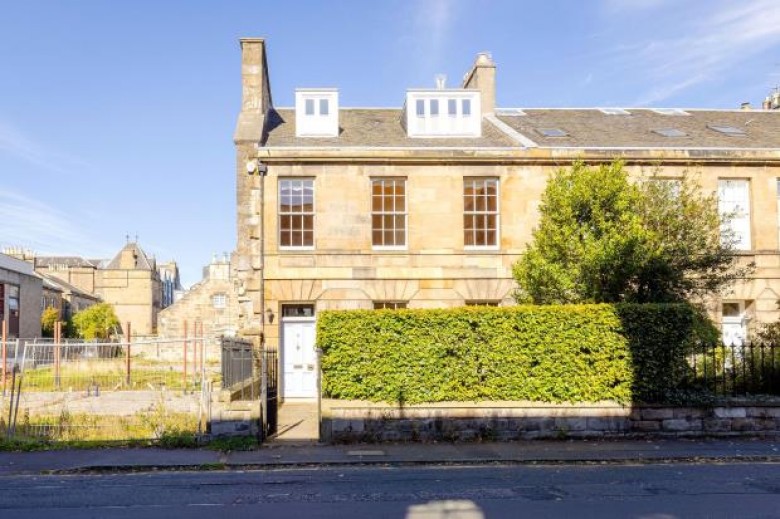 Click the photo for more details of Duncan Street, Edinburgh, Midlothian