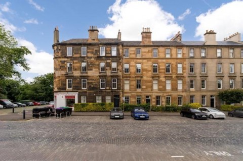 Click the photo for more details of 4/4, East London Street, Edinburgh, Midlothian