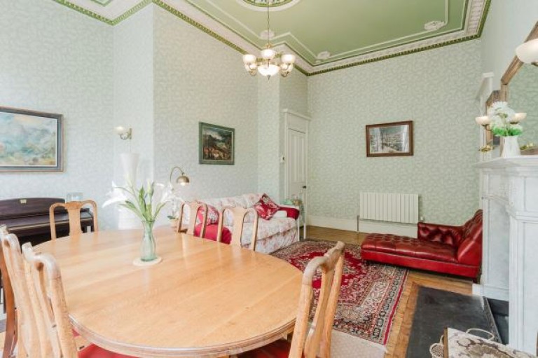 Images for 2/2 (1F), Royal Crescent, Edinburgh, Midlothian