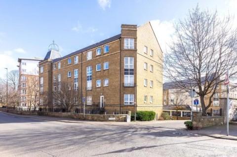 Click the photo for more details of 140/7, Broughton Road, Edinburgh, Midlothian