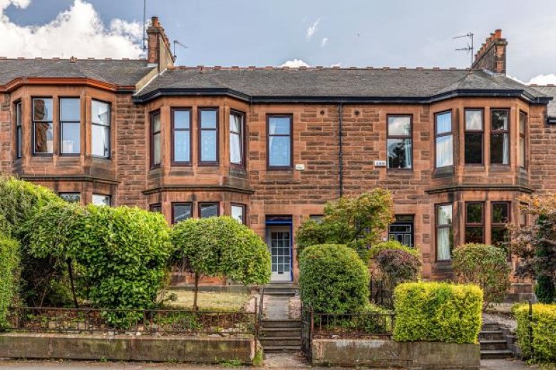 Click the photo for more details of Victoria Park Gardens South, Broomhill, Glasgow