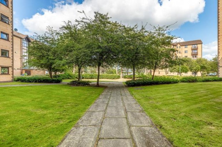 Images for Flat 6 Waterfront, Riverview Place, Tradeston, Glasgow City