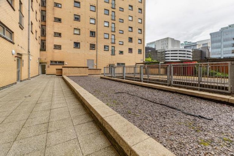 Images for Flat B 6/1, The Bridge Apartment, Argyle Street, City Centre, Glasgow