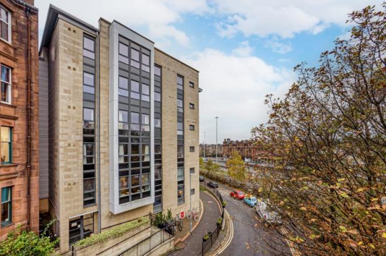 Images for Flat 4/4, Buccleuch Street, Garnethill, Glasgow City