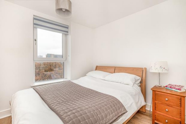 Images for Flat 4/4, Buccleuch Street, Garnethill, Glasgow City