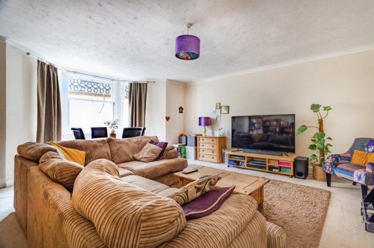 Images for Basement Flat, Huntly Gardens, Dowanhill, Glasgow