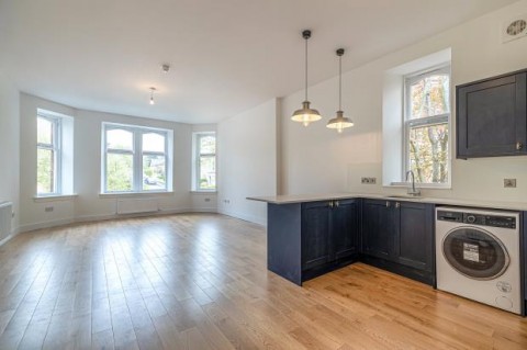 Click the photo for more details of 1/1, Kelvinside Gardens, North Kelvinside, Glasgow