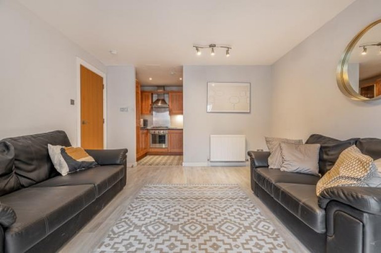 Images for Flat 1/2 Fourth Quarter, Port Dundas Road, Cowcaddens, Glasgow