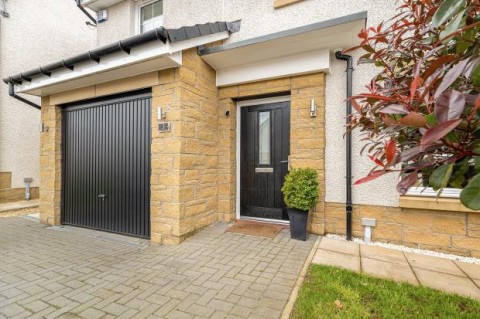 Click the photo for more details of Malletsheugh Wynd, Newton Mearns, Glasgow, East Renfrewshire