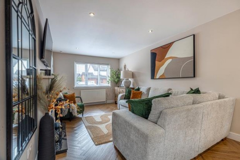 Images for Troon Place, Newton Mearns, Glasgow