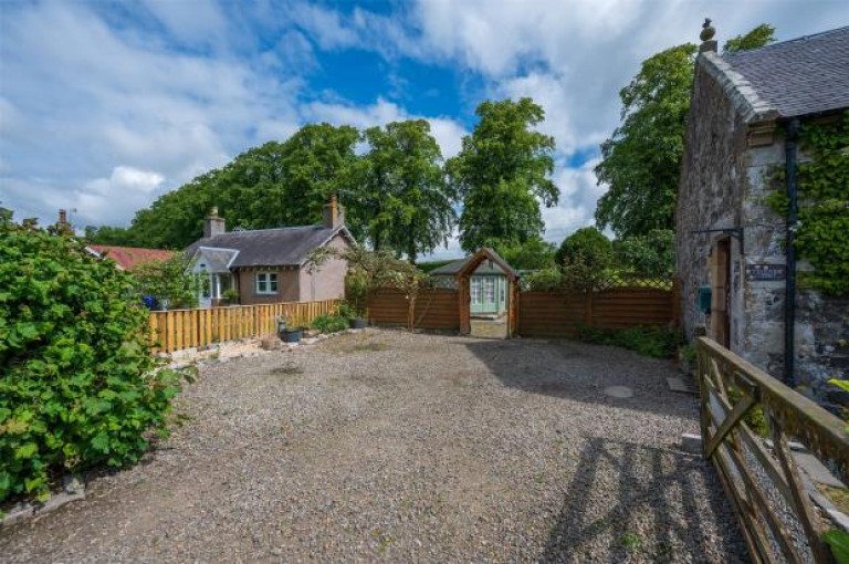 Images for Tinto View Cottage, Lamington, Biggar, South Lanarkshire