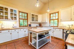 Images for Barochan Garden Cottage, Houston, Johnstone, Renfrewshire