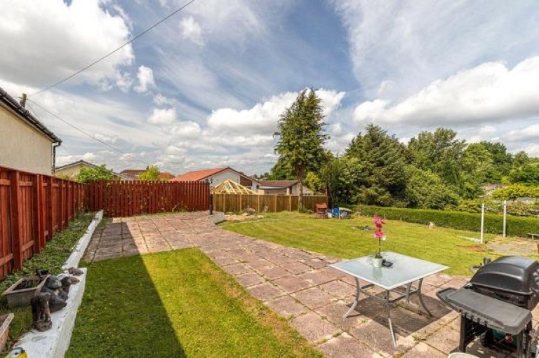 Images for Villa Rosa, Rowallan Road, Thornliebank, Glasgow