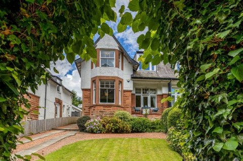 Click the photo for more details of Florence Drive, Giffnock, Glasgow, East Renfrewshire