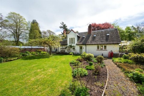 Click the photo for more details of Wyndales Cottage, Symington, Biggar, Lanarkshire