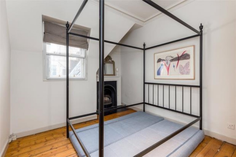 Images for 4F1, West Bow, Edinburgh, Midlothian