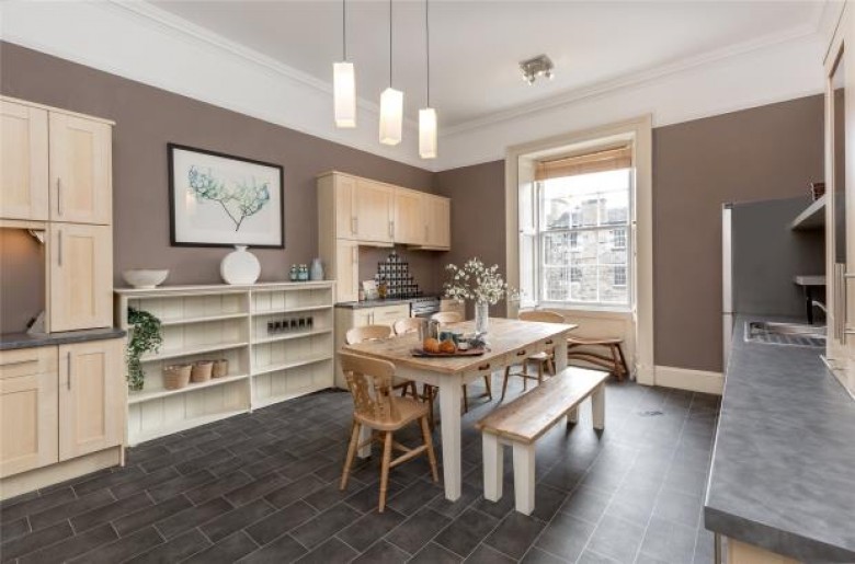 Click the photo for more details of Fettes Row, Edinburgh, Midlothian