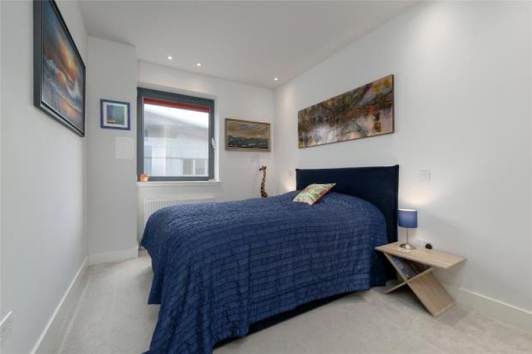 Images for Flat 13, Logie Green Road, Edinburgh, Midlothian