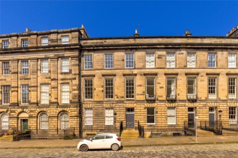 Click the photo for more details of 1F, Darnaway Street, Edinburgh