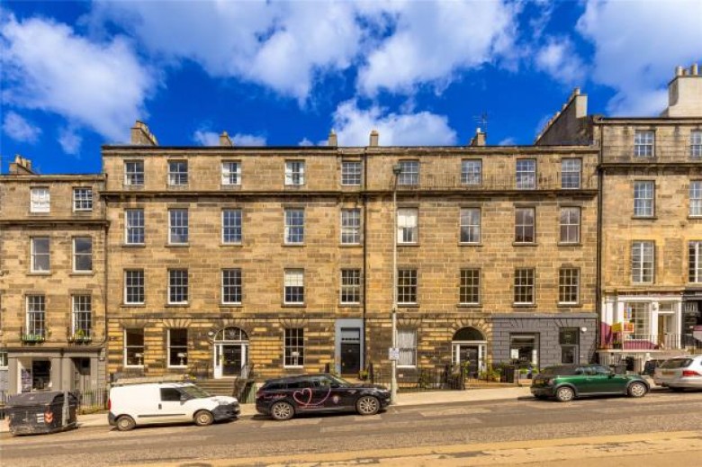 Click the photo for more details of 1FR, Dundas Street, Edinburgh