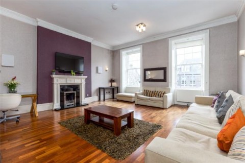 Click the photo for more details of Flat 2, Frederick Street, Edinburgh, Midlothian