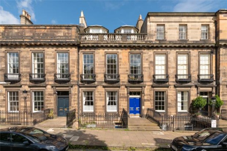 Images for Flat 3, Carlton Terrace, Edinburgh