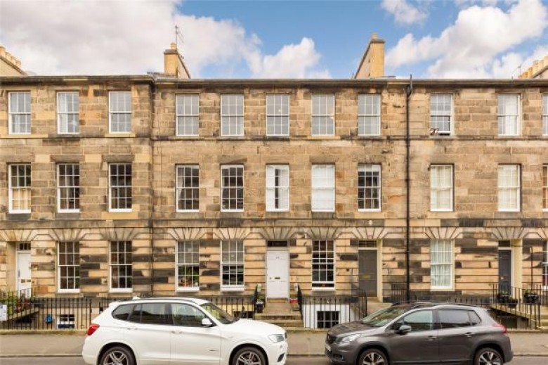 Click the photo for more details of 2F1, Cumberland Street, Edinburgh, Midlothian