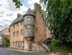 Images for Fordell's Lodging, 16 Church Street, Inverkeithing, Fife