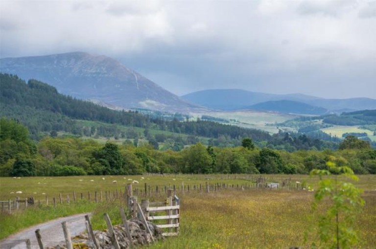 Images for Old Struan Cottages, Calvine, Pitlochry, Perth and Kinross