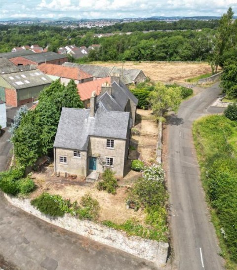 Click the photo for more details of Masterton Farm Cottages, Masterton Farm Cottages, Masterton Road, Dunfermline, Fife