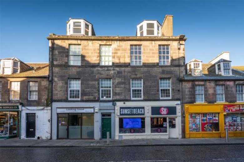 Click the photo for more details of 4A - 11 High Street, Dalkeith, Midlothian