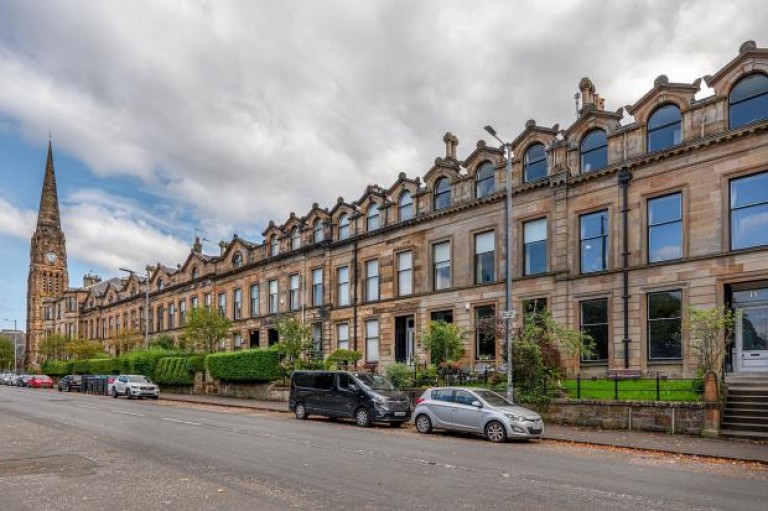 Images for 2/1, Shields Road, Pollokshields, Glasgow