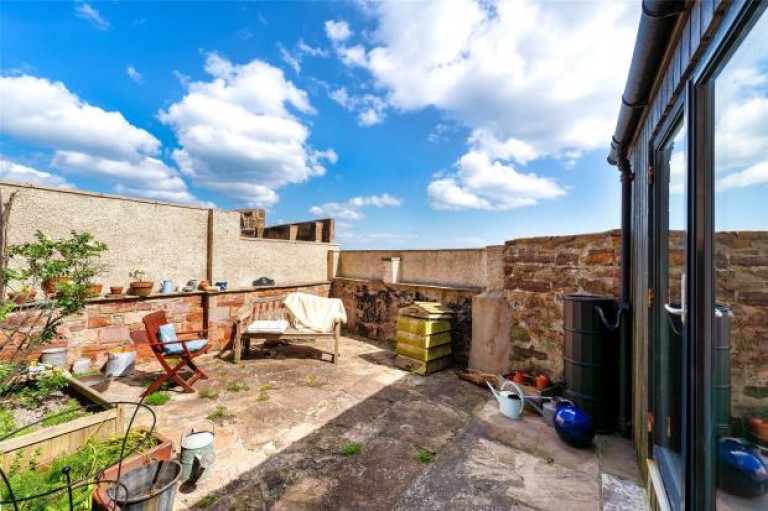 Images for Grey Gulls, 1 George Street, Cellardyke, Fife