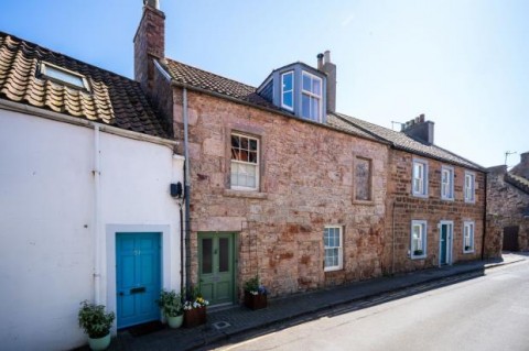 Click the photo for more details of John Street, Cellardyke, Anstruther