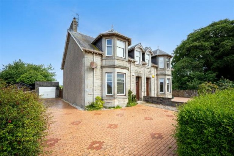 Images for Carnbaan, Leven Road, Lundin Links, Leven, Fife