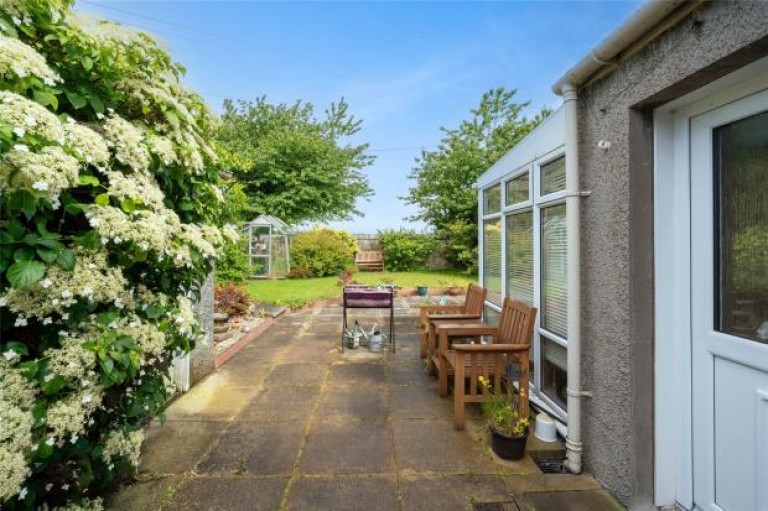 Images for Carnbaan, Leven Road, Lundin Links, Leven, Fife