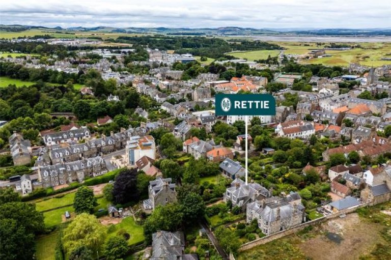 Images for Gleniffer, 11 Lade Braes, St. Andrews, Fife