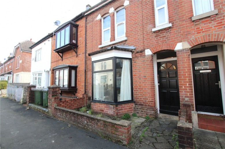 Click the photo for more details of Milton Road, Southampton, SO15