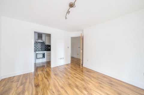 Click the photo for more details of Briton Street, Southampton, Hampshire, SO14