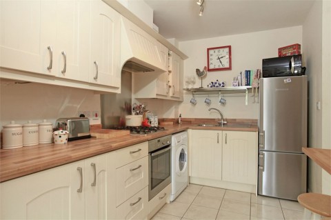 Click the photo for more details of New Road, Colden Common, Winchester, Hampshire, SO21