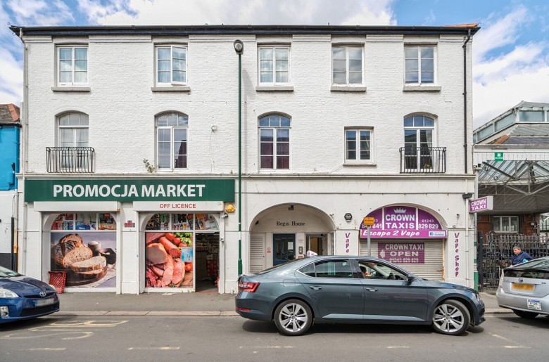 Click the photo for more details of Richmond Road, Regis House Richmond Road, PO21