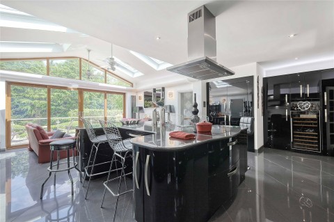 Click the photo for more details of Warley Road, Great Warley, Brentwood, Essex, CM13