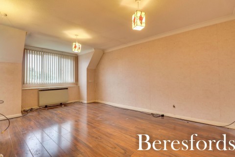 Click the photo for more details of Chelmsford Road, Shenfield, Brentwood, Essex, CM15