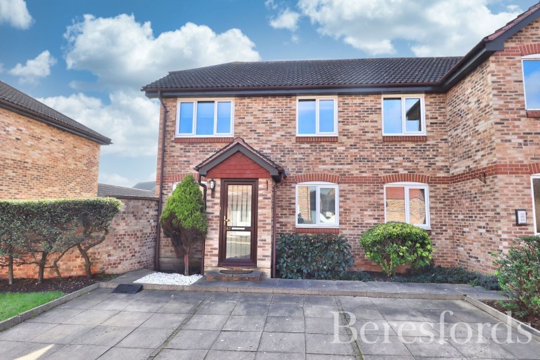 Click the photo for more details of Earlsfield Drive, Chelmsford, Essex, CM2