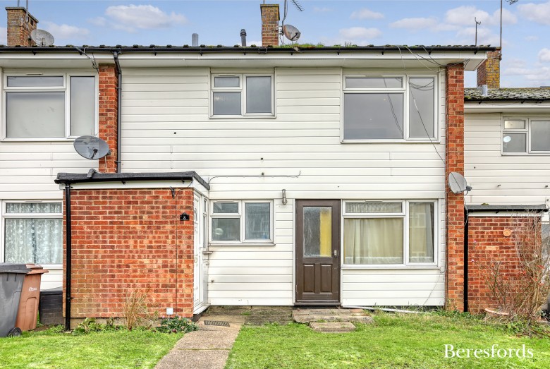 Click the photo for more details of West Lawn, Chelmsford, Essex, CM2