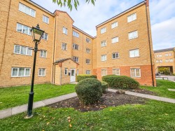 Images for Wellington House, Gidea Park, Romford, RM2