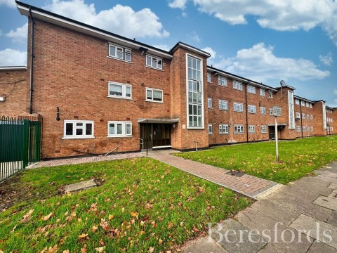 Click the photo for more details of Malan Square, Rainham, RM13