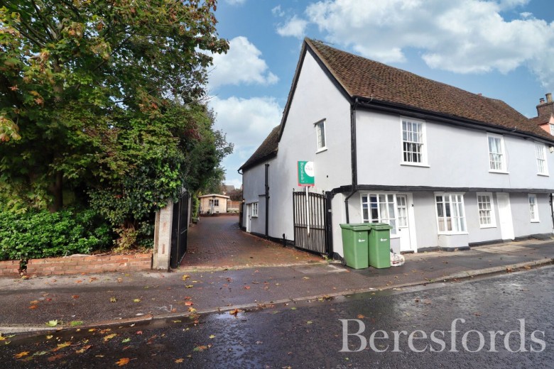 Click the photo for more details of High Street, Kelvedon, Colchester, Essex, CO5