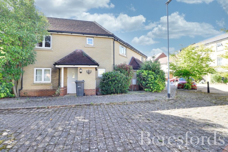 Click the photo for more details of Mortimer Way, Witham, Essex, CM8