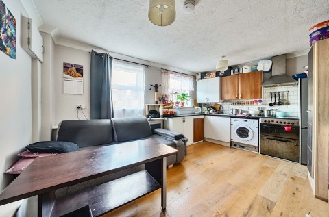 Click the photo for more details of Lyon Street West, Bognor Regis, PO21